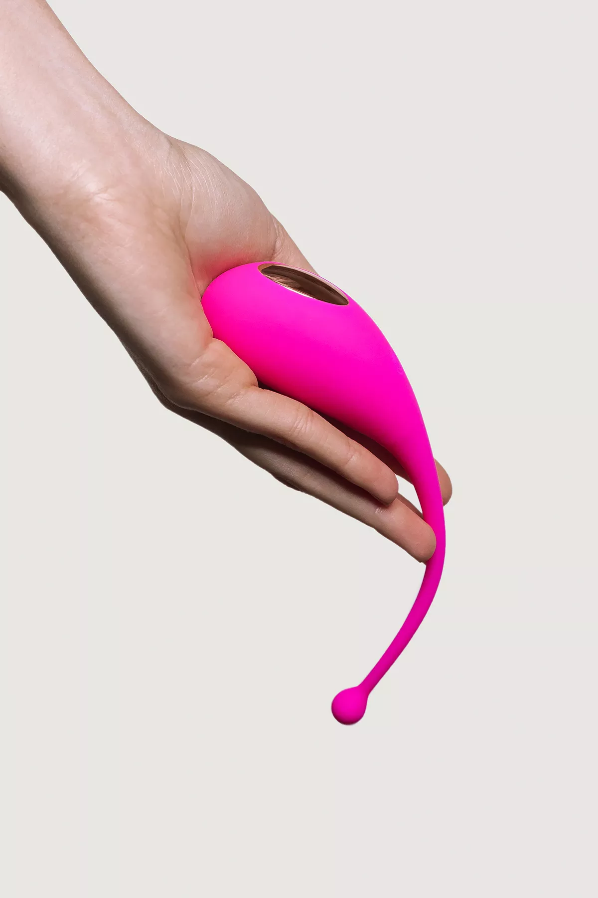 Adrien Lastic’s Palpitation Vibrating Clitoral Vibrator – Magenta