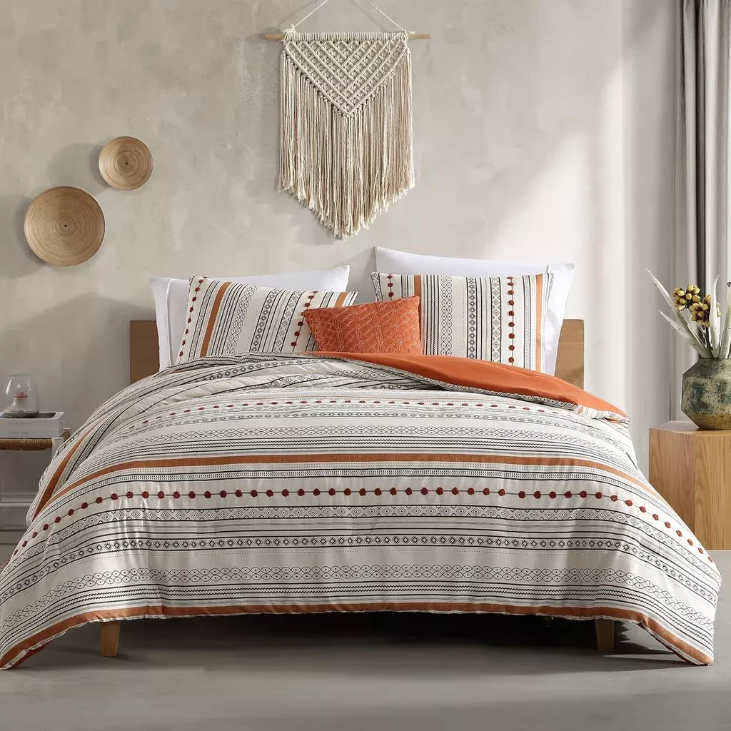 layne-collection-4-piece-comforter-set-reversible-elegant-bed-set-includ '- Layne Collection 4-Piece Comforter Set - Reversible Elegant Bed Set - Includ