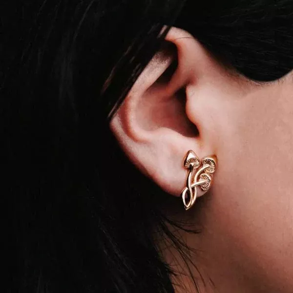 Three Mushroom Post Earrings 19x12mm - Bronze